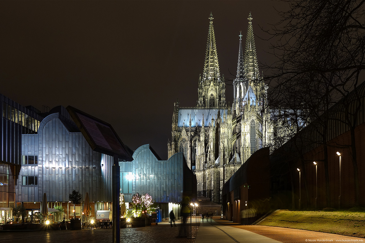 Kölner Dom am Abend