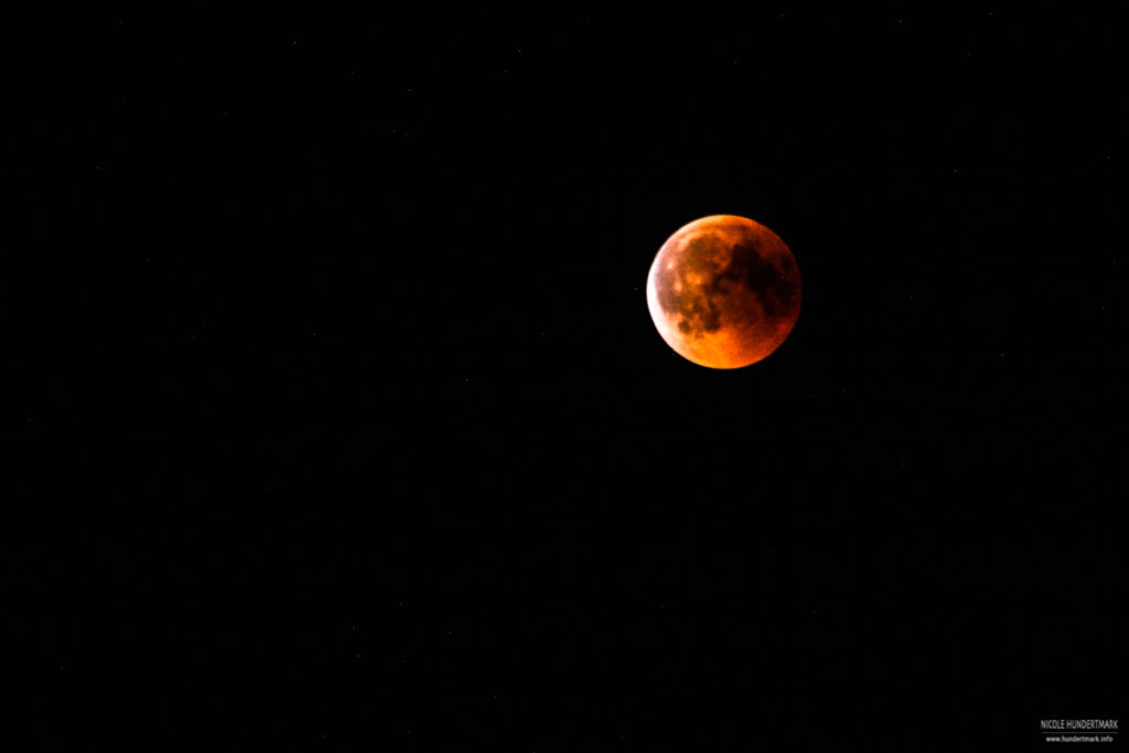 Mondfinsternis - Blutmond über Köln