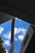 Kölner Architektur - Blick in den Himmel